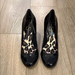 Jessica Simpson Black Patent Heels with Leopard Print